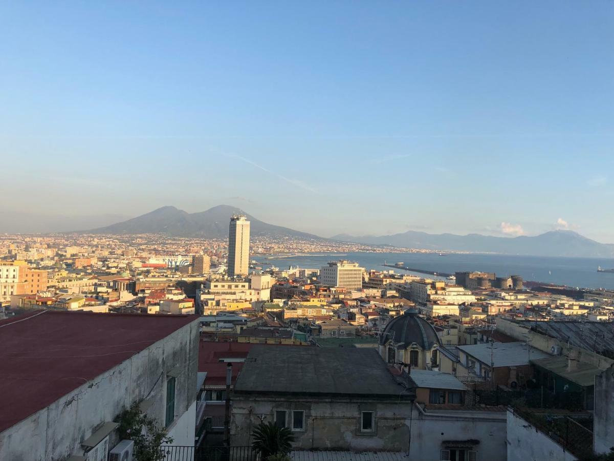 B&B Monserrato Napoli Bagian luar foto