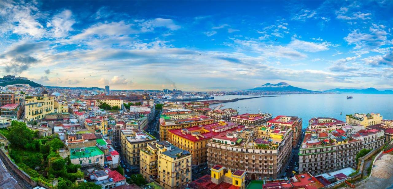 B&B Monserrato Napoli Bagian luar foto