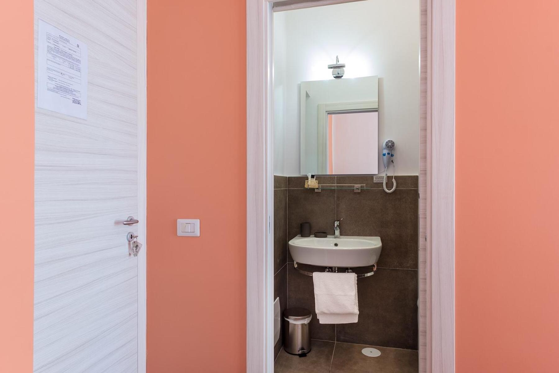 B&B Monserrato Napoli Bagian luar foto